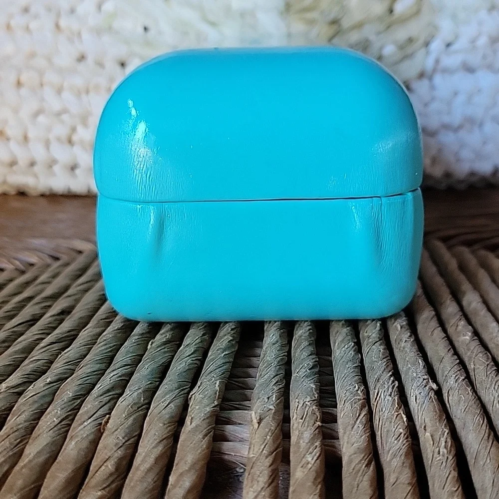 Tiffany & Co., hard eyeglass/sunglass case.